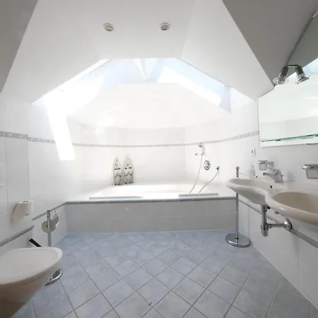 Aaron Апартаменти Зефельд-ін-Тіроль