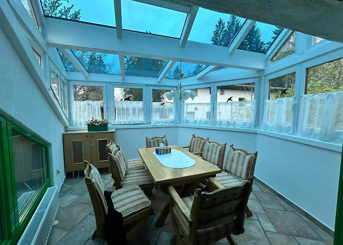 Aaron Зефельд-ін-Тіроль